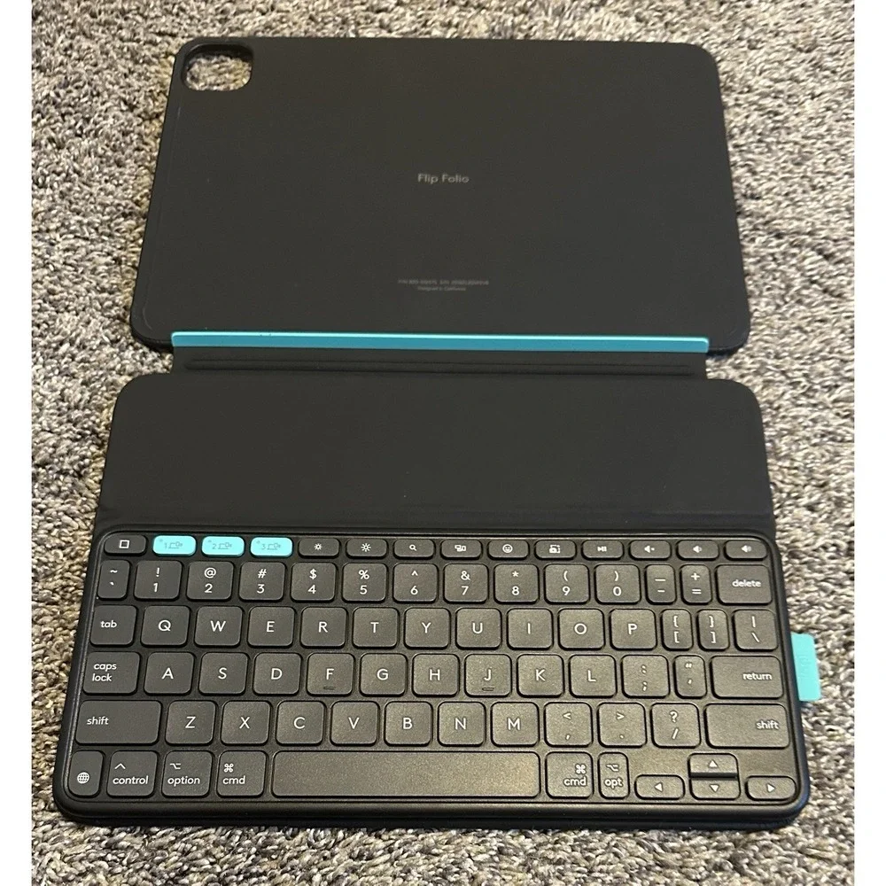 Logitech Flip Folio Keyboard Case P/N 820-012575